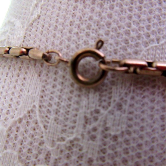 Art Deco Revival red rhinestone fringed pendant - Picture 5 of 7